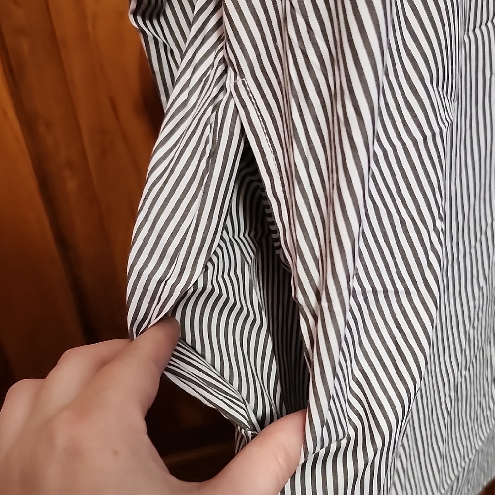 Striped Button-Up Blouse - Picture 5 of 11